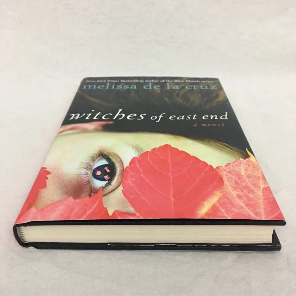 Witches of East End Hardcover By de la Cruz, Melissa Paranormal Fiction Romance - Picture 11 of 11